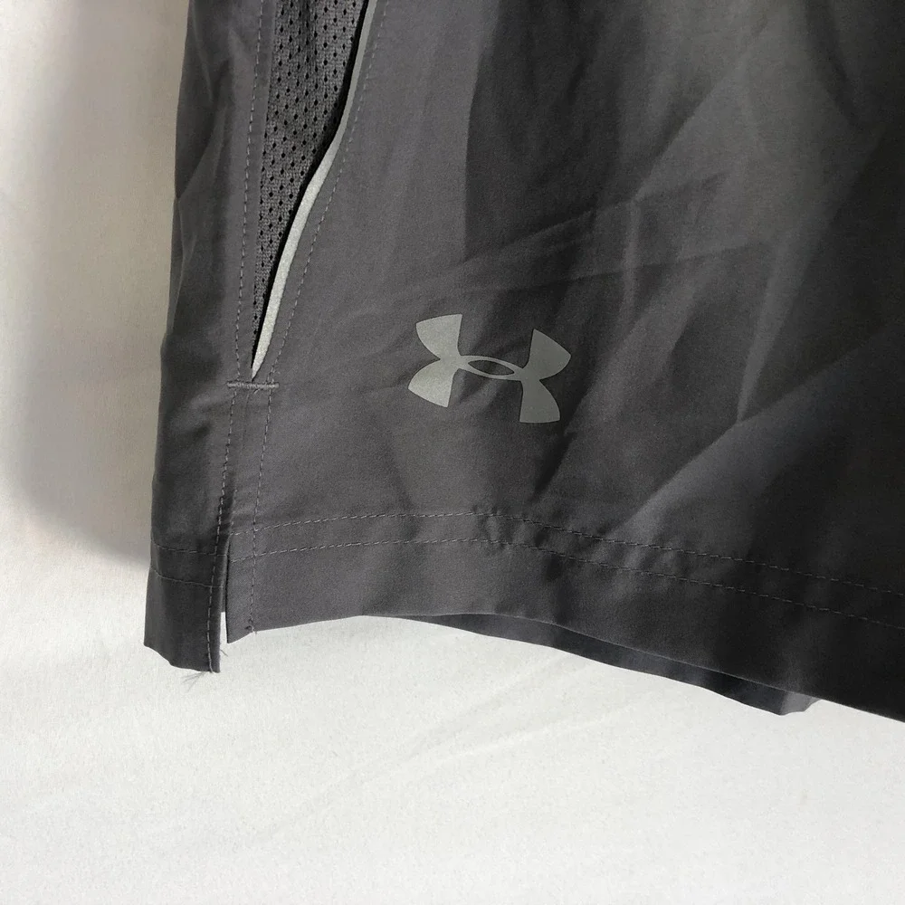 Under Armour Shorts Mens Large Gray HeatGear Lined 9 Inseam Running Gym